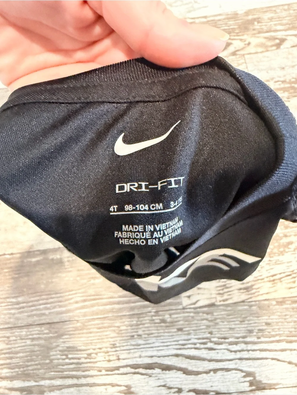 Nike Black and Gray Boys Athletic Shorts and T-Shirt Set Size 4T - Picture 3 of 3